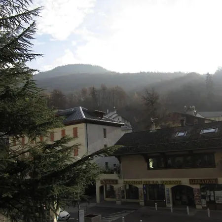Apartment 4 Pers Avec Balcon, Wi-fi, Parking - Centre-ville - Fr-1-512-231 *